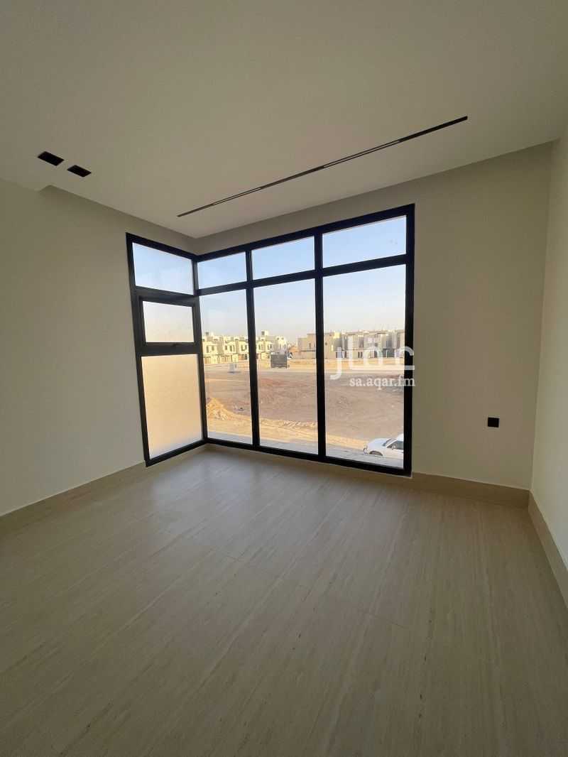 5 bedroom villa in Al Rimal 10