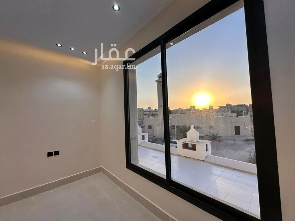 5 bedroom villa in Tuwaiq 22
