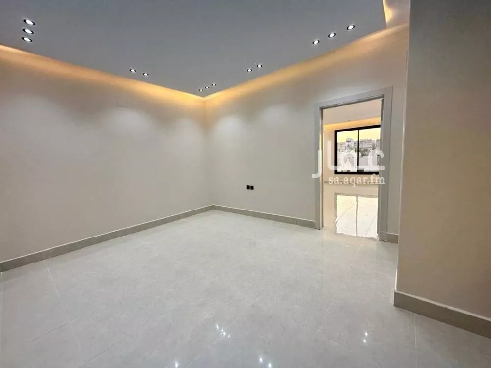 5 bedroom villa in Tuwaiq 4