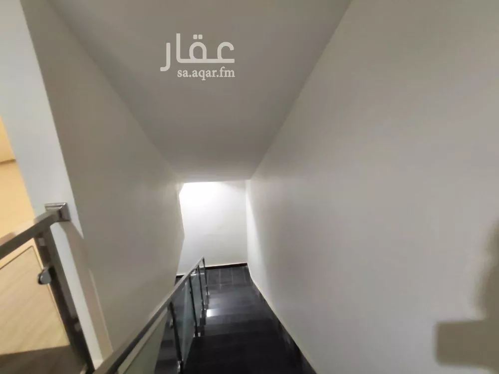 فيلا 4 غرف في السويدي 16