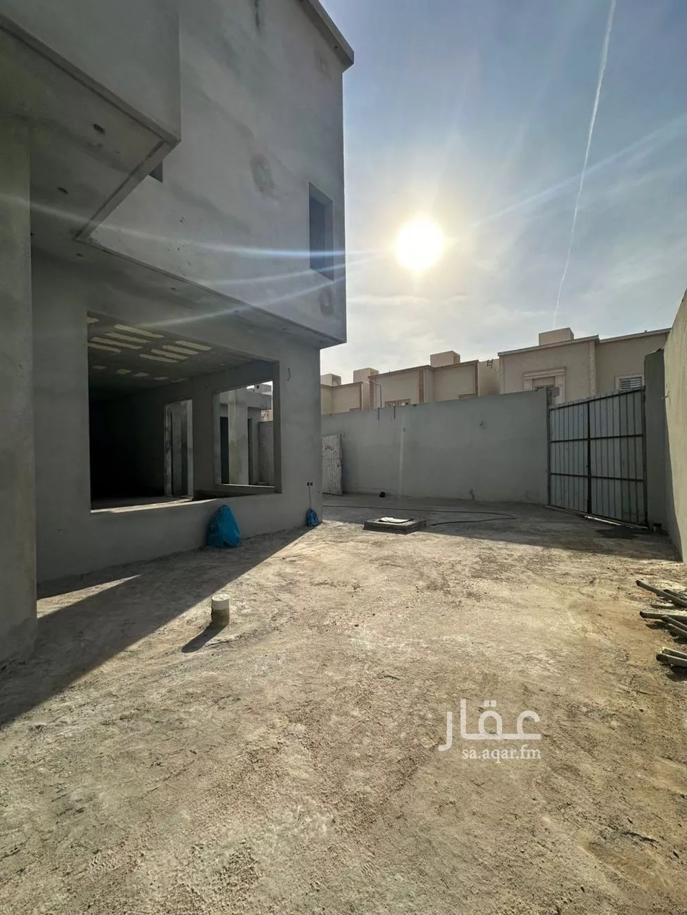 فيلا 8 غرف في الرمال 4