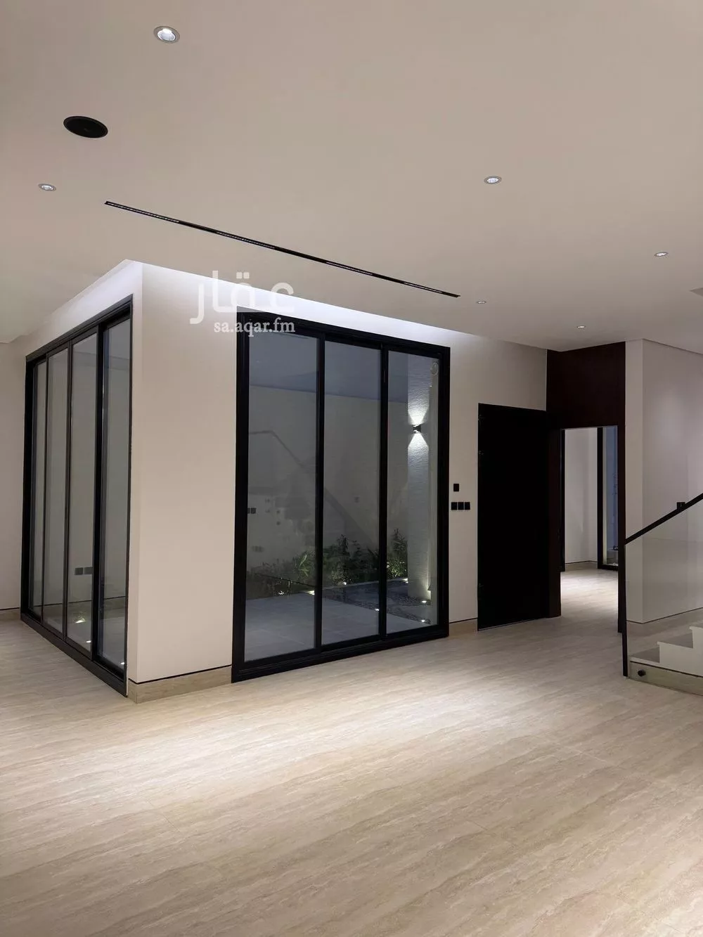 6 bedroom villa in Al Mahdiyyah 14