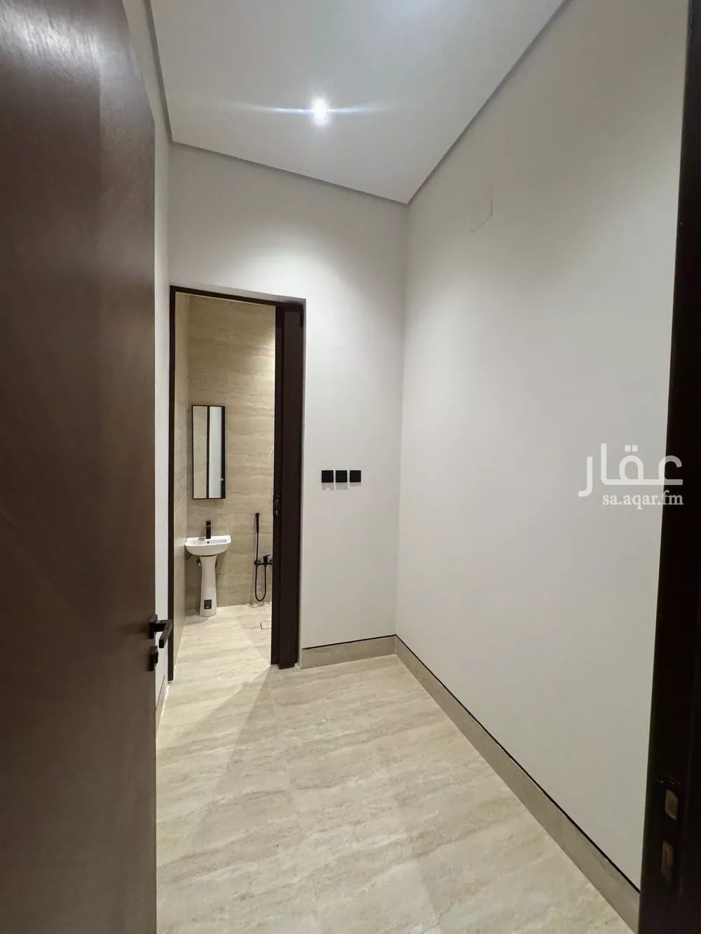 6 bedroom villa in Al Mahdiyyah 24