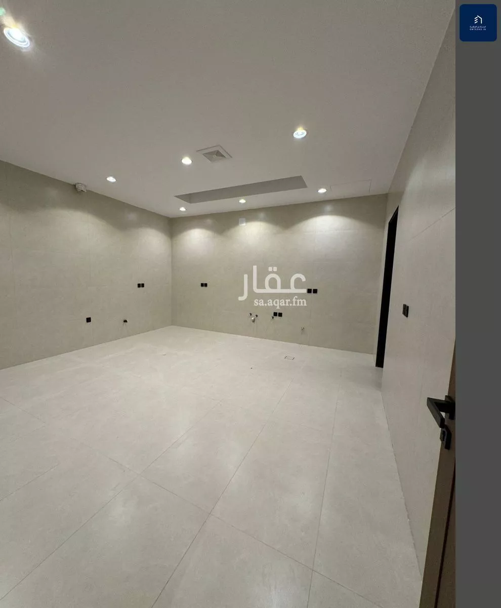 6 bedroom villa in Al Mahdiyyah 4