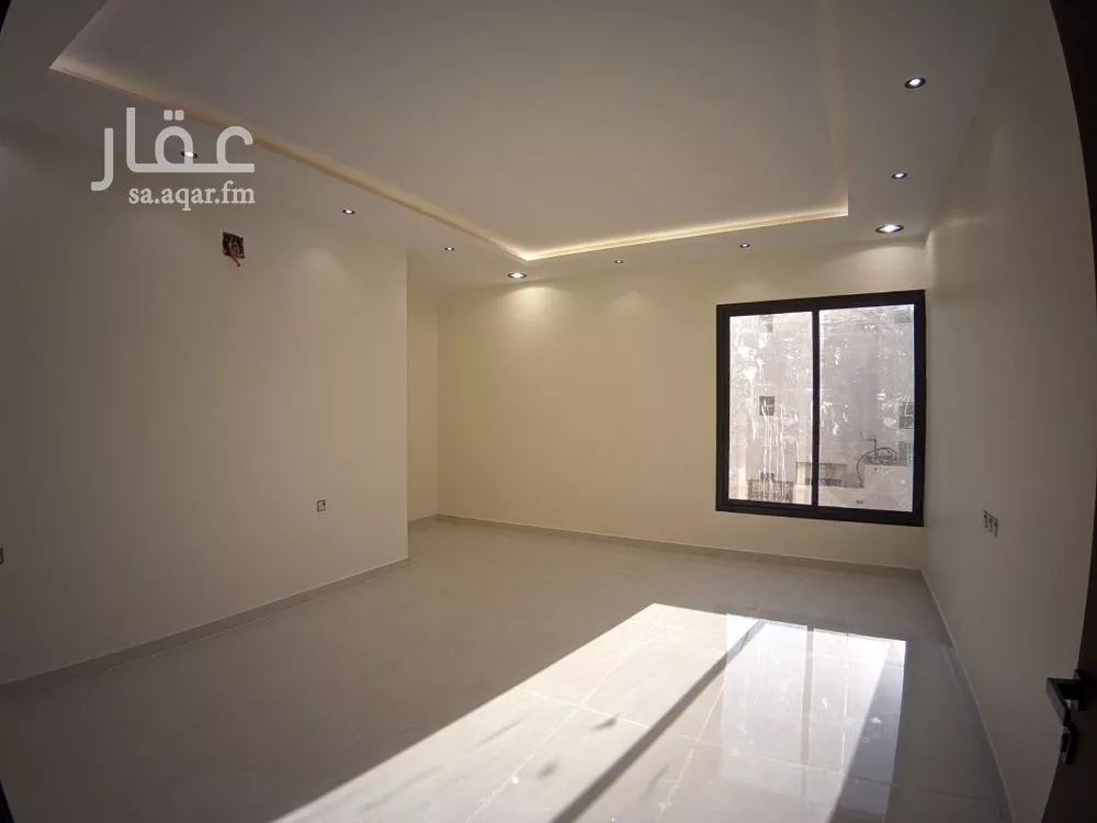 6 bedroom villa in Dhahrat Laban 12