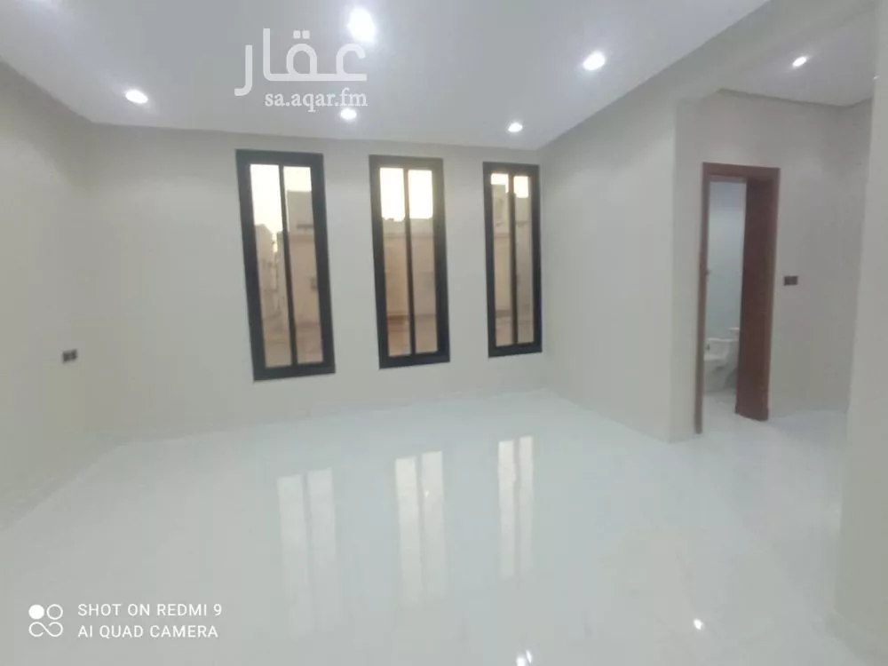 8 bedroom villa in Dhahrat Laban 12