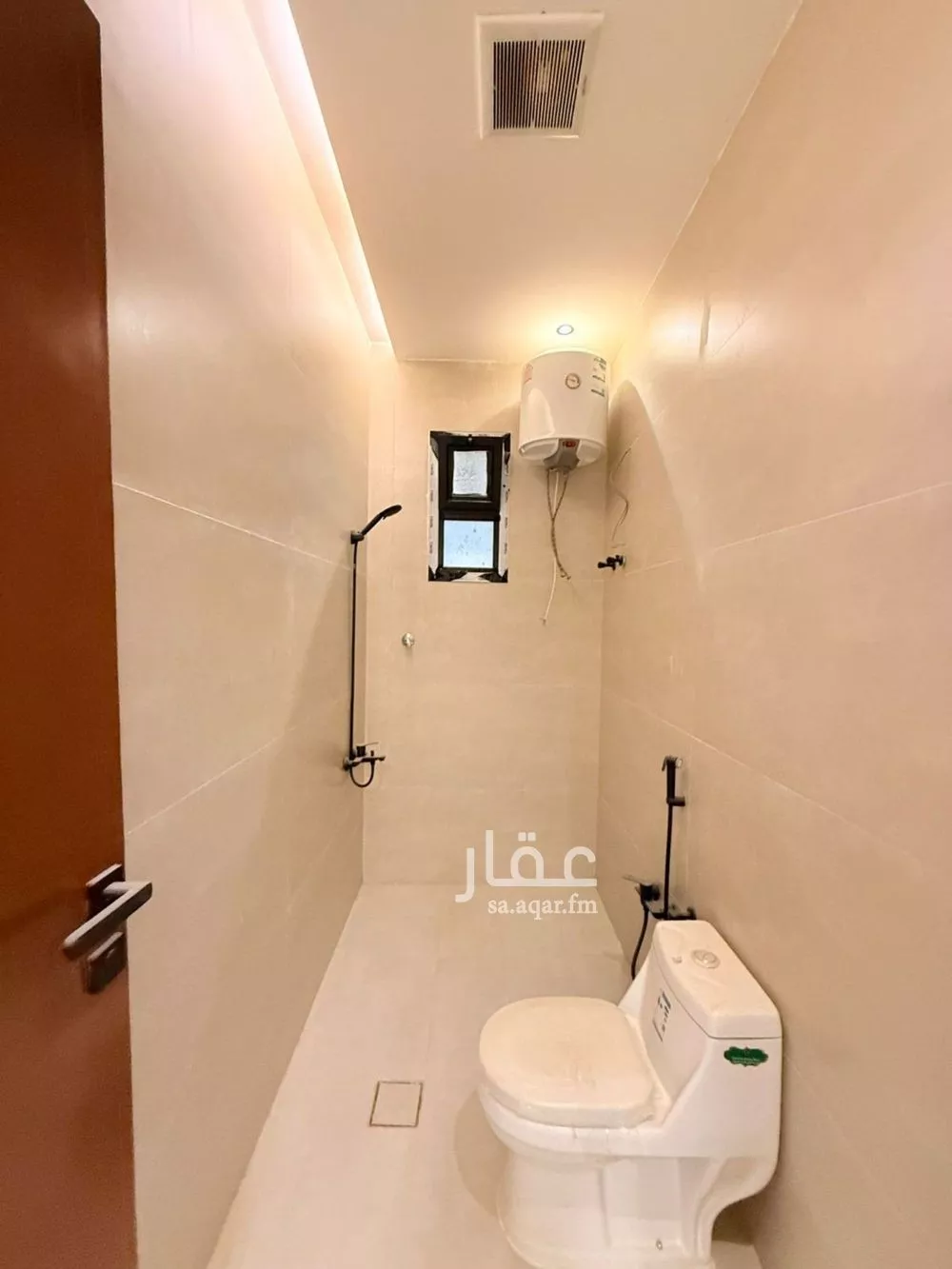 6 bedroom villa in Okaz 18