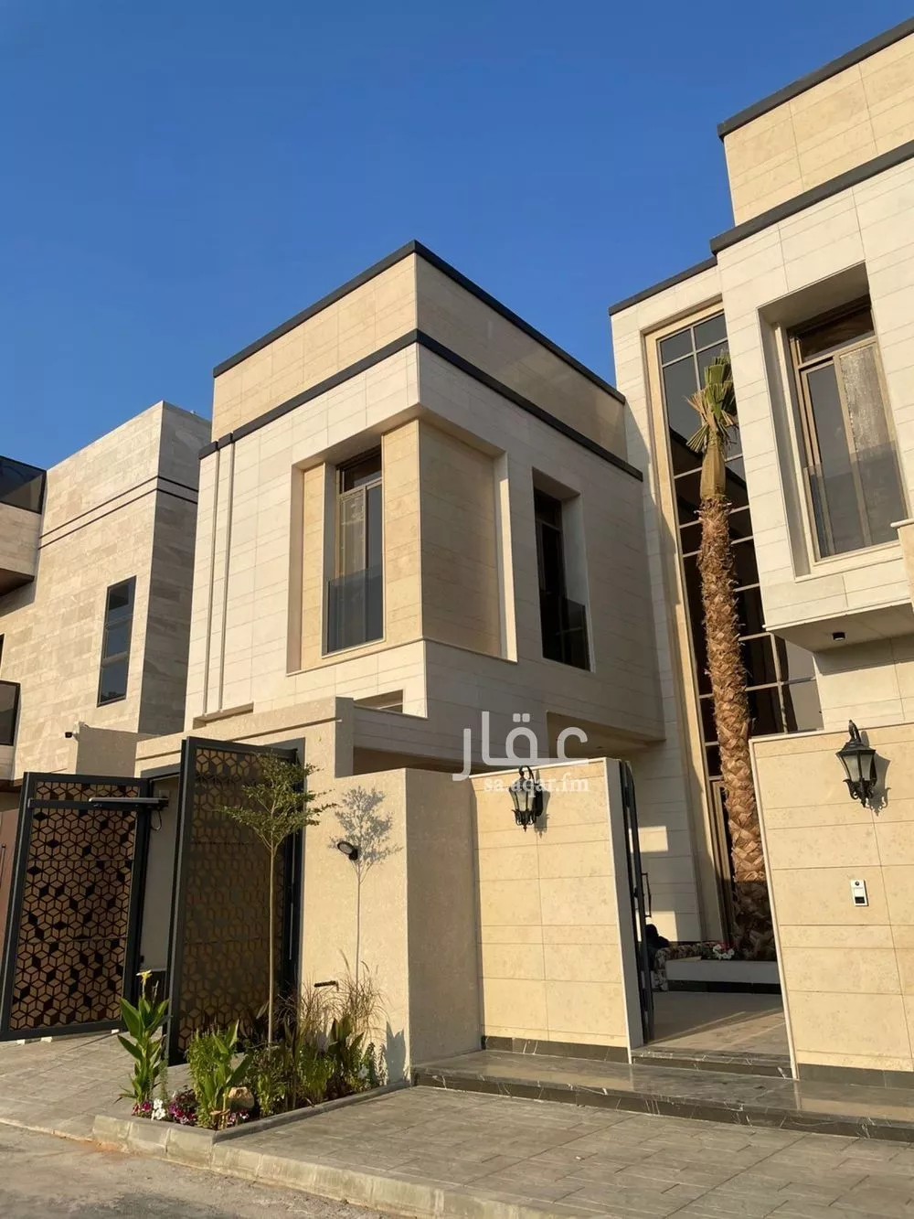 5 bedroom villa in Al Mahdiyyah 3