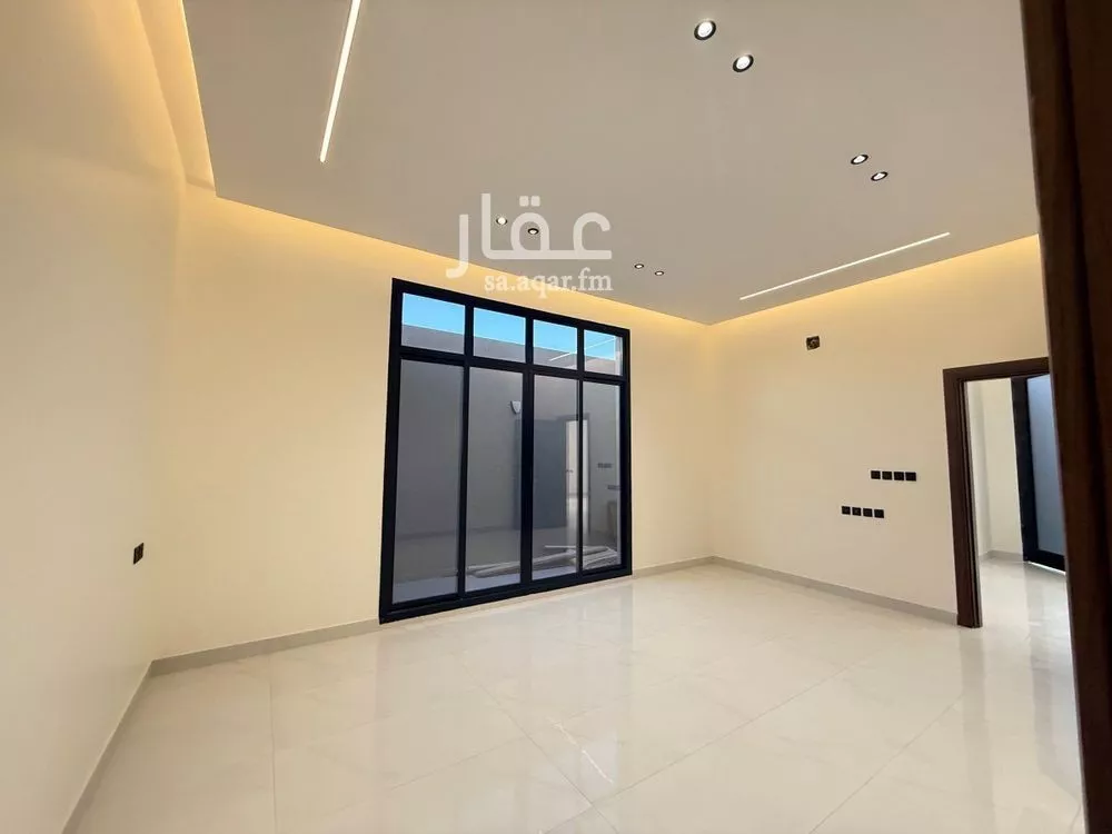 فيلا 6 غرف في المهدية 10