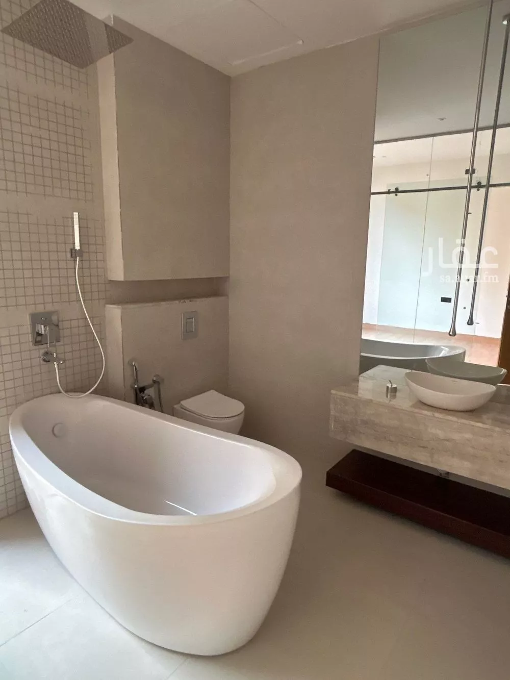 6 bedroom villa in Al Mahdiyyah 11