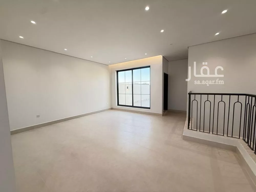 6 bedroom villa in Al Mahdiyyah 24