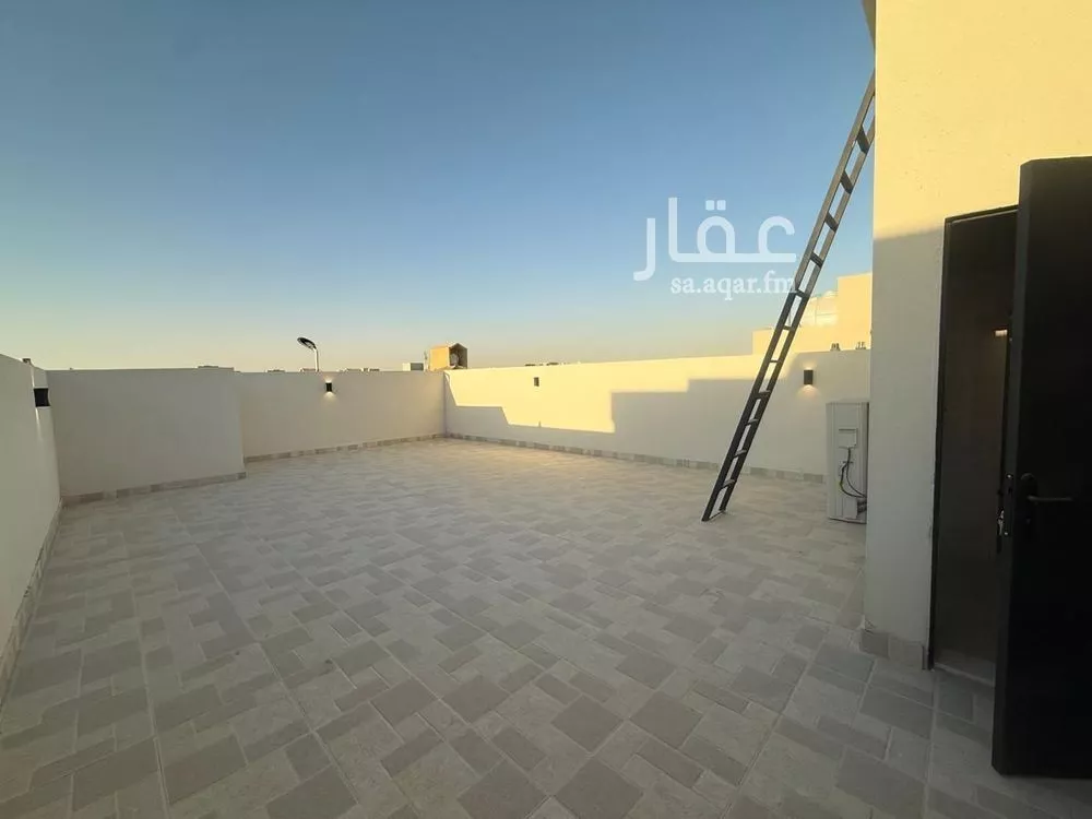 6 bedroom villa in Al Mahdiyyah 27