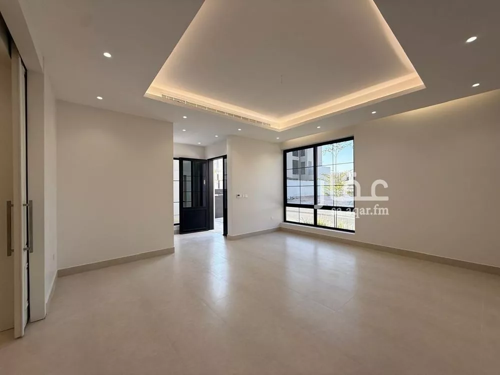 6 bedroom villa in Al Mahdiyyah 6