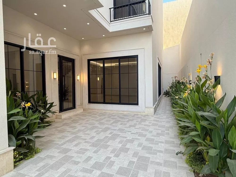 6 bedroom villa in Al Mahdiyyah 7