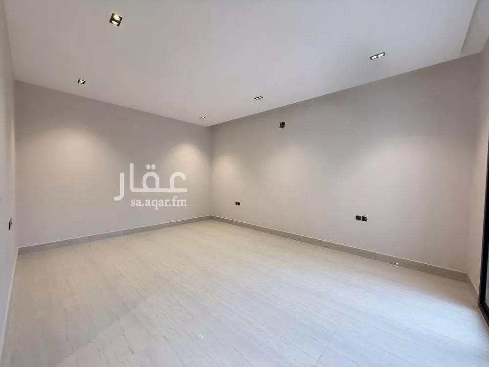 6 bedroom villa in Al Mahdiyyah 7
