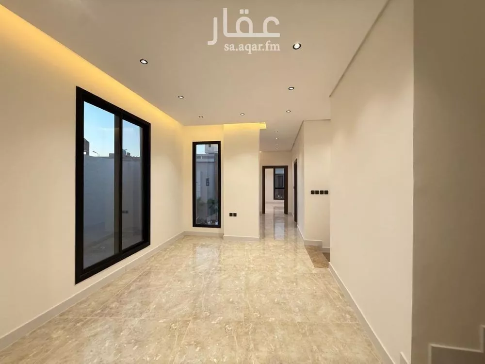 5 bedroom villa in Al Mahdiyyah 16
