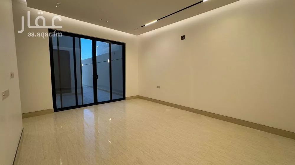 6 bedroom villa in Al Mahdiyyah 6