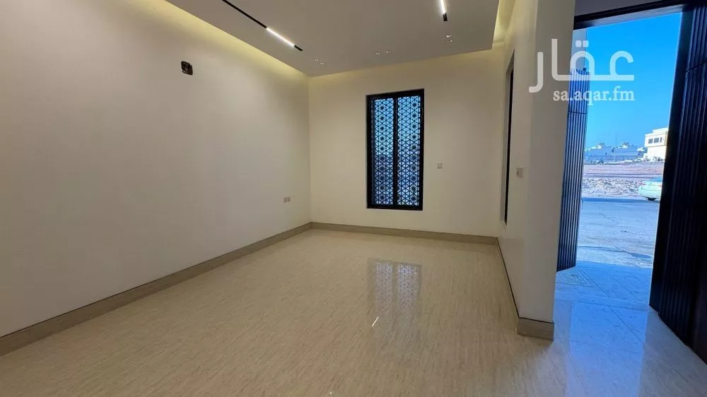 6 bedroom villa in Al Mahdiyyah 7