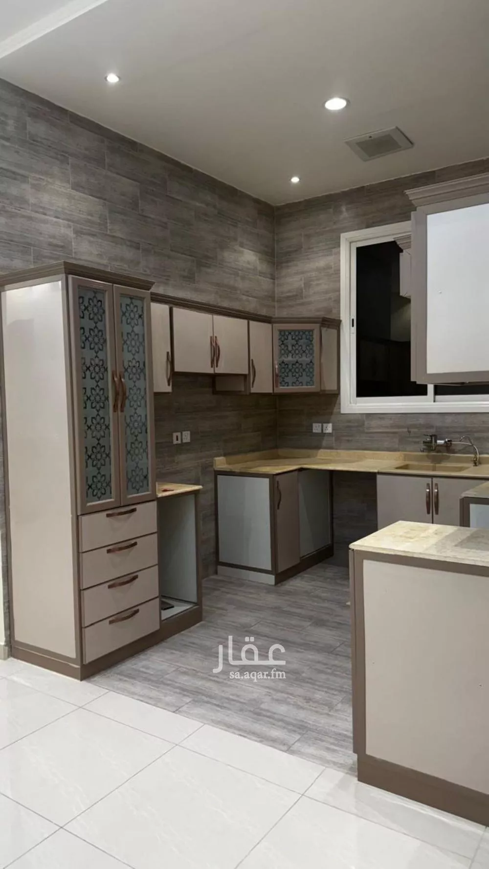دور 3 غرف في العارض 7
