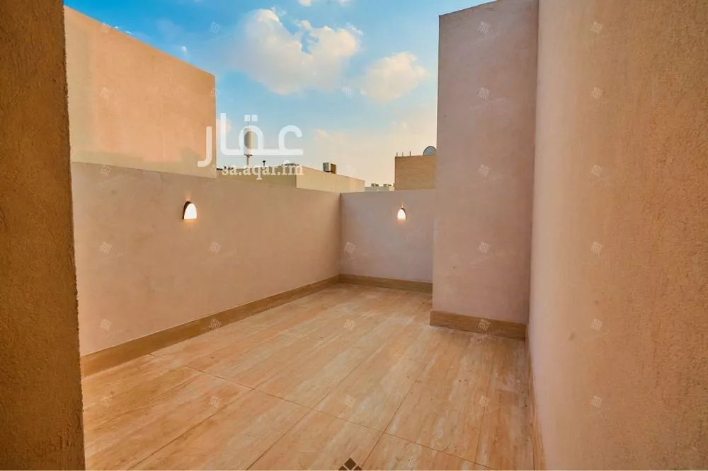 5 bedroom villa in Al Mahdiyyah 21