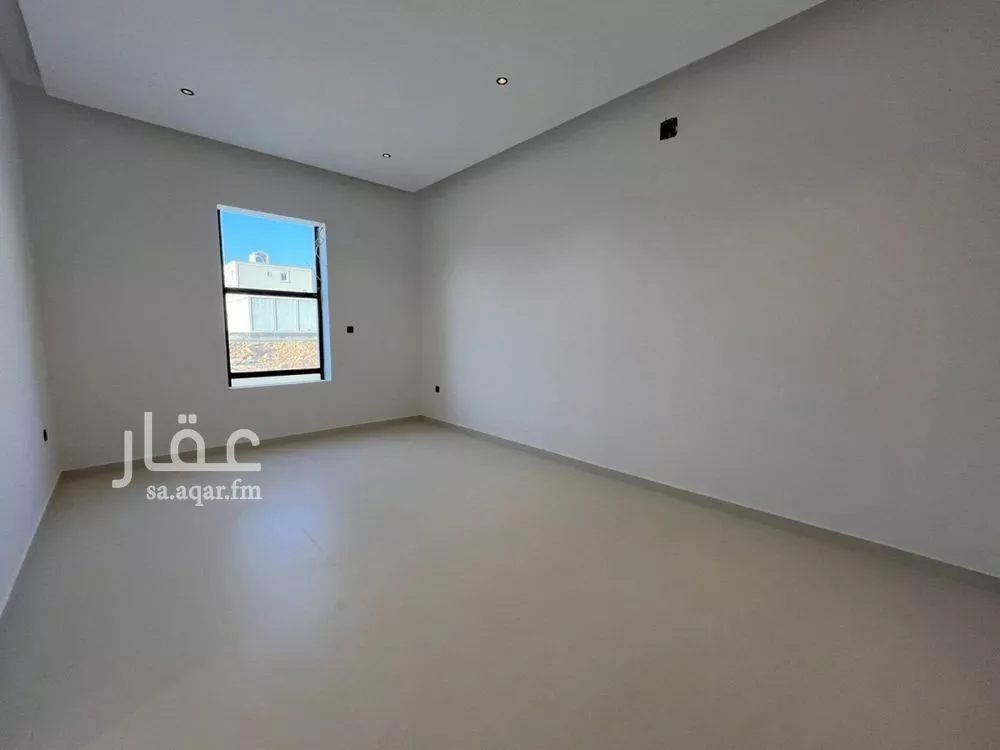 6 bedroom villa in Al Mahdiyyah 13