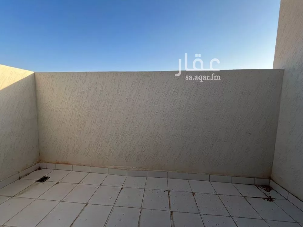 6 bedroom villa in Al Mahdiyyah 28