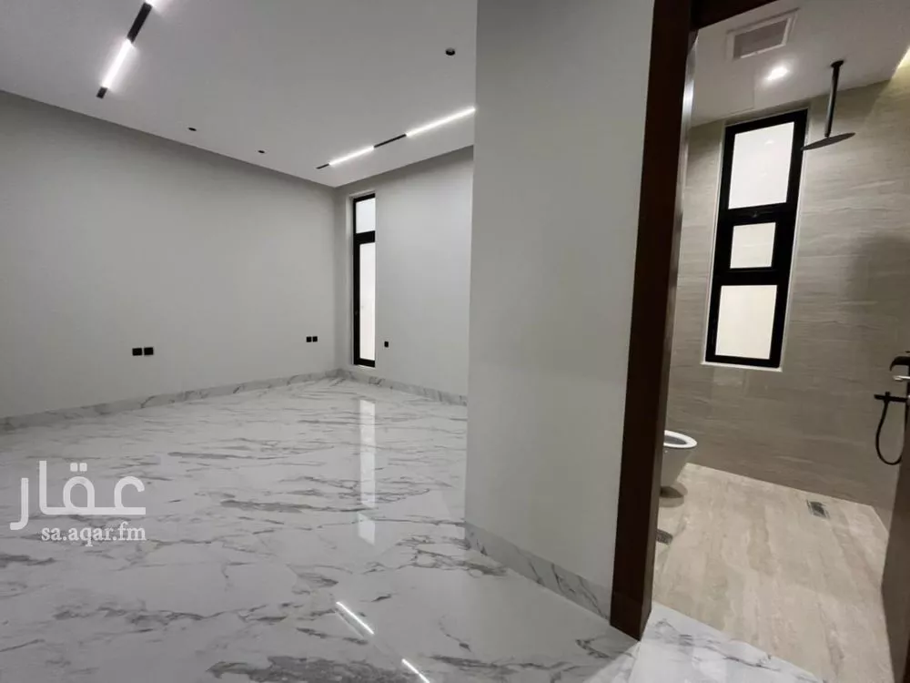 5 bedroom villa in Al Mahdiyyah 24