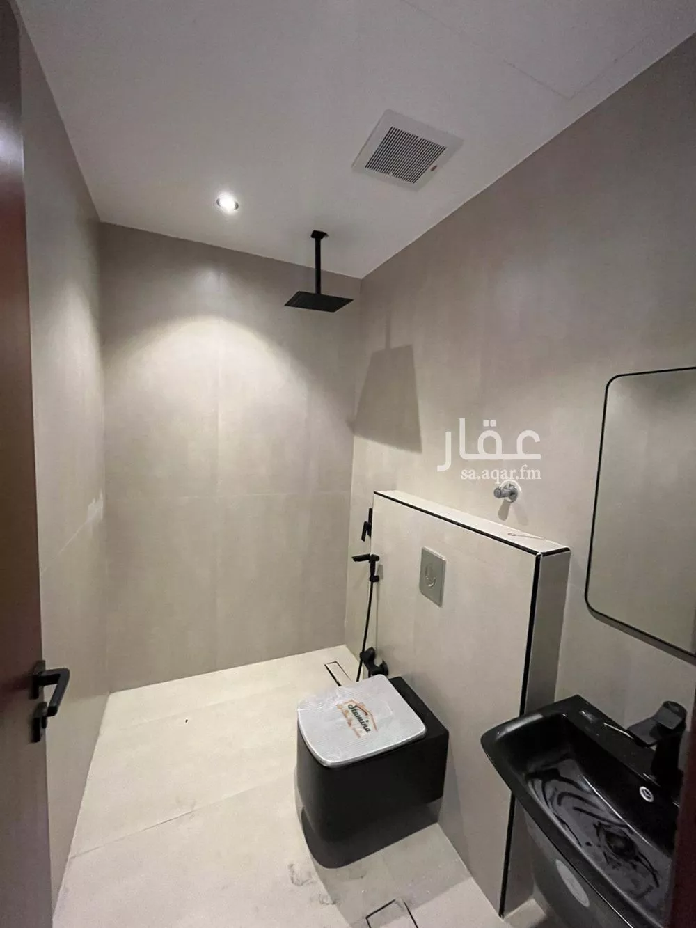 5 bedroom villa in Al Mahdiyyah 19
