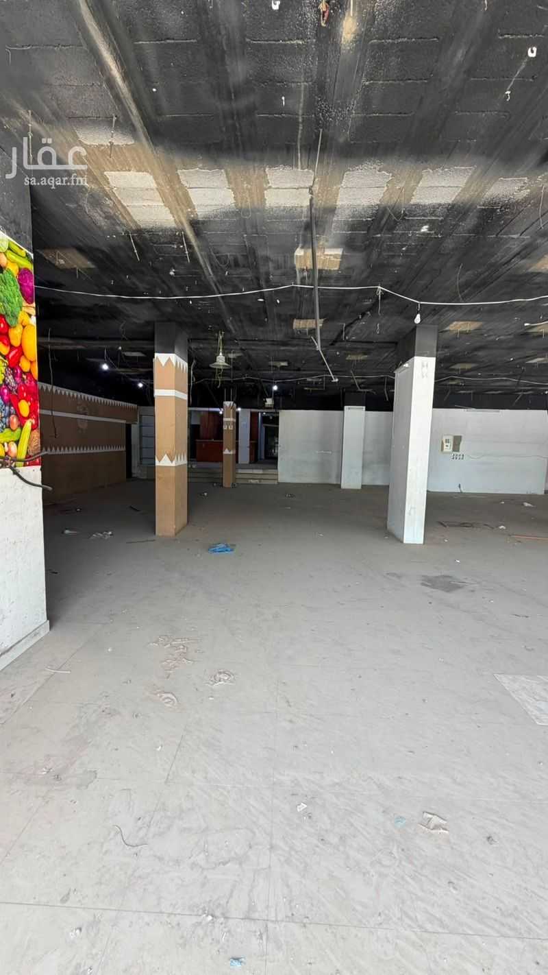 shop in Al Hamra, Riyadh 6
