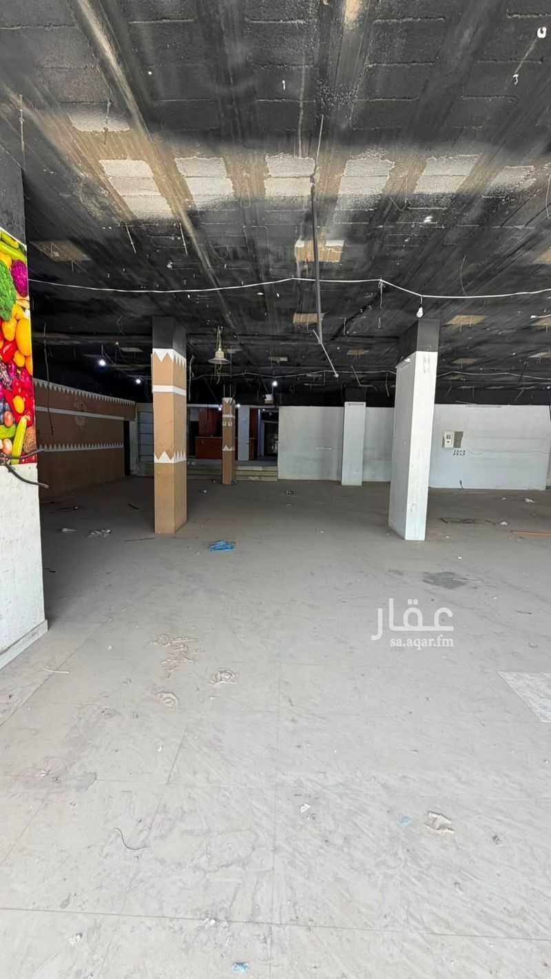 shop in Al Hamra, Riyadh 8