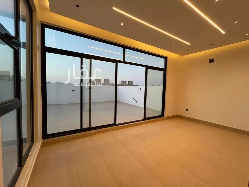5 bedroom villa in Al Mahdiyyah 22