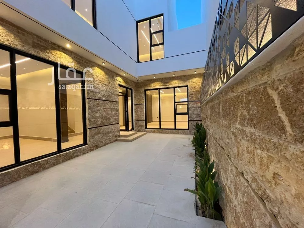 5 bedroom villa in Al Mahdiyyah 7