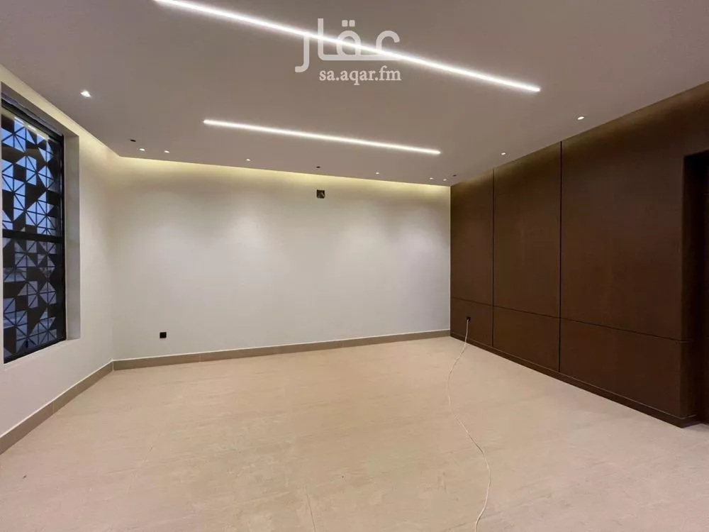 5 bedroom villa in Al Mahdiyyah 10