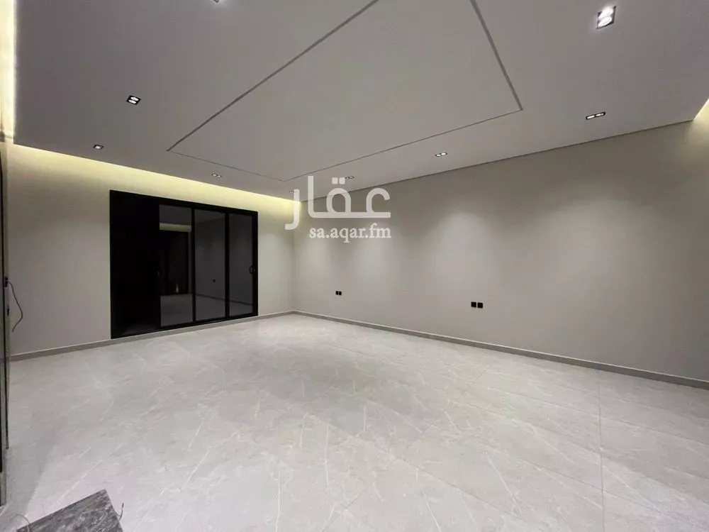 6 bedroom villa in Al Mahdiyyah 12
