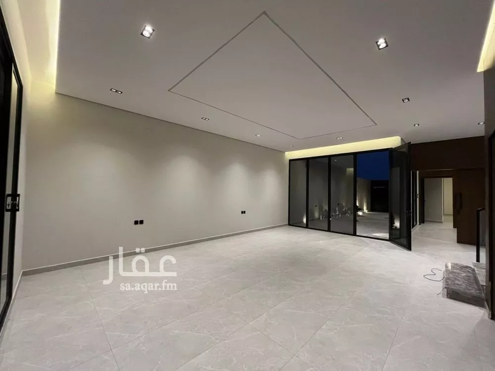 6 bedroom villa in Al Mahdiyyah 20