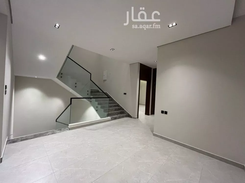 6 bedroom villa in Al Mahdiyyah 21