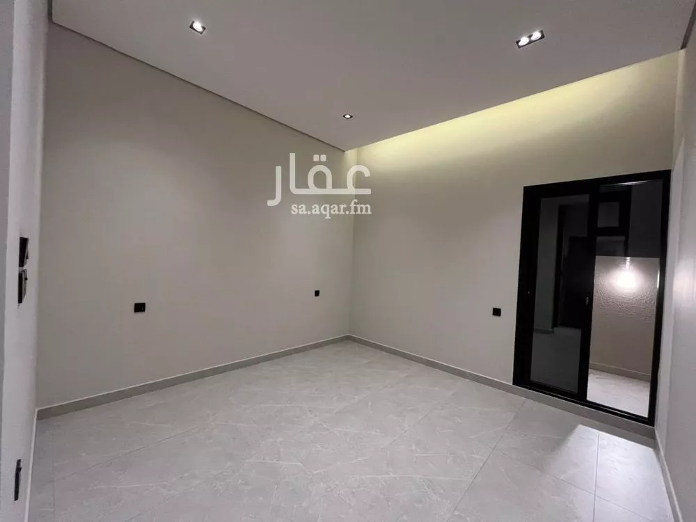 6 bedroom villa in Al Mahdiyyah 27
