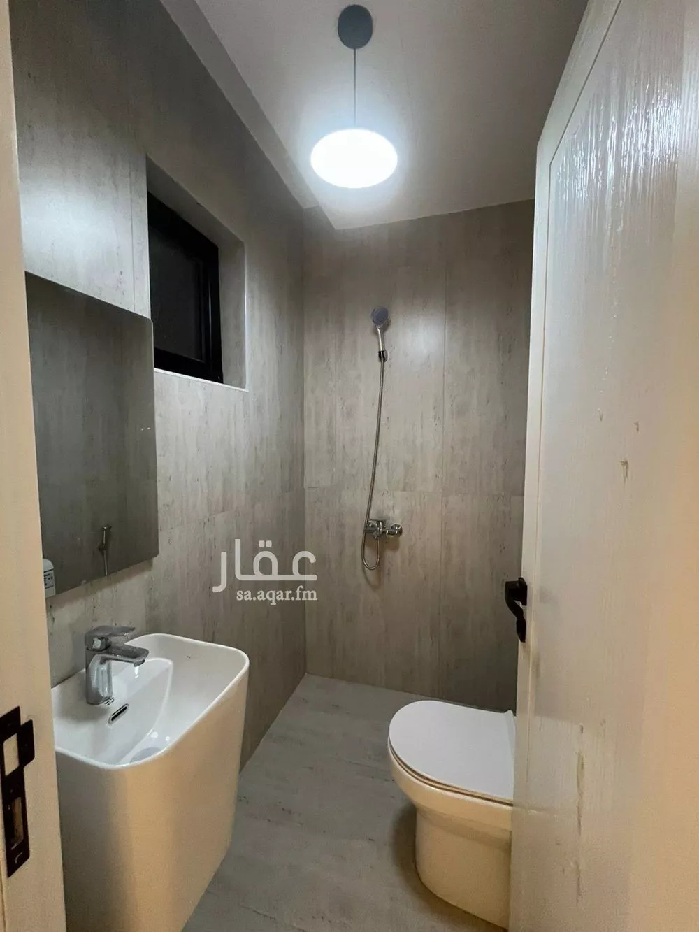 فيلا 6 غرف في المهدية 26