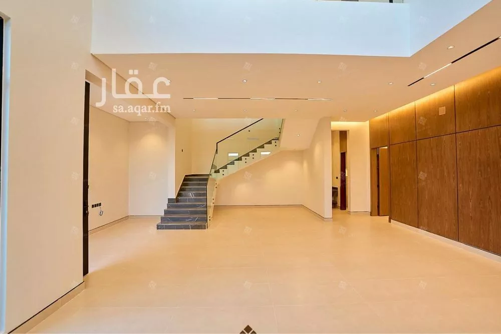 5 bedroom villa in Al Mahdiyyah 20