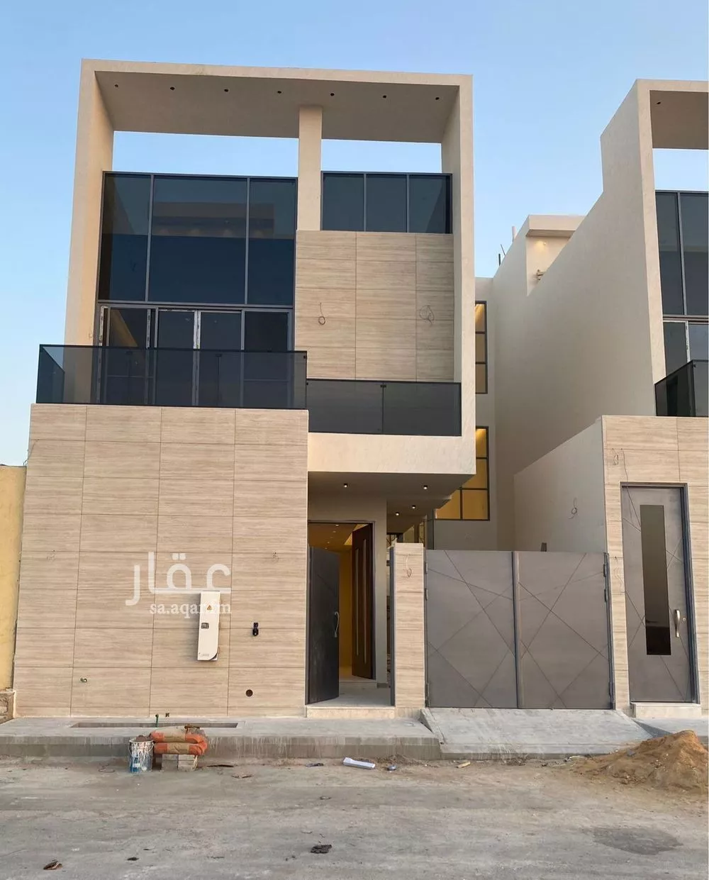 5 bedroom villa in Al Mahdiyyah 2