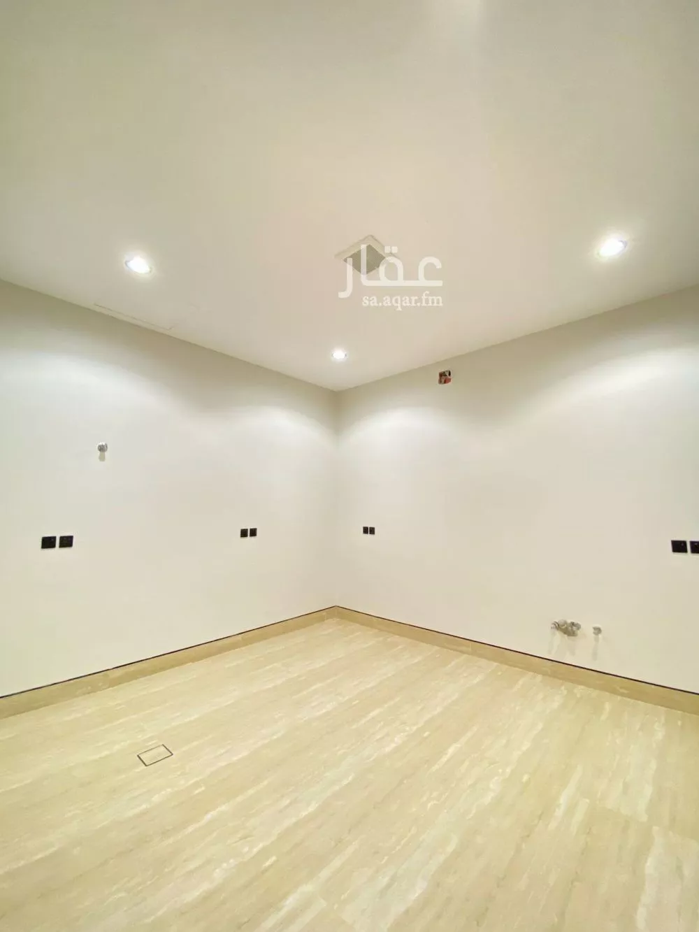 4 bedroom villa in Al Mahdiyyah 15