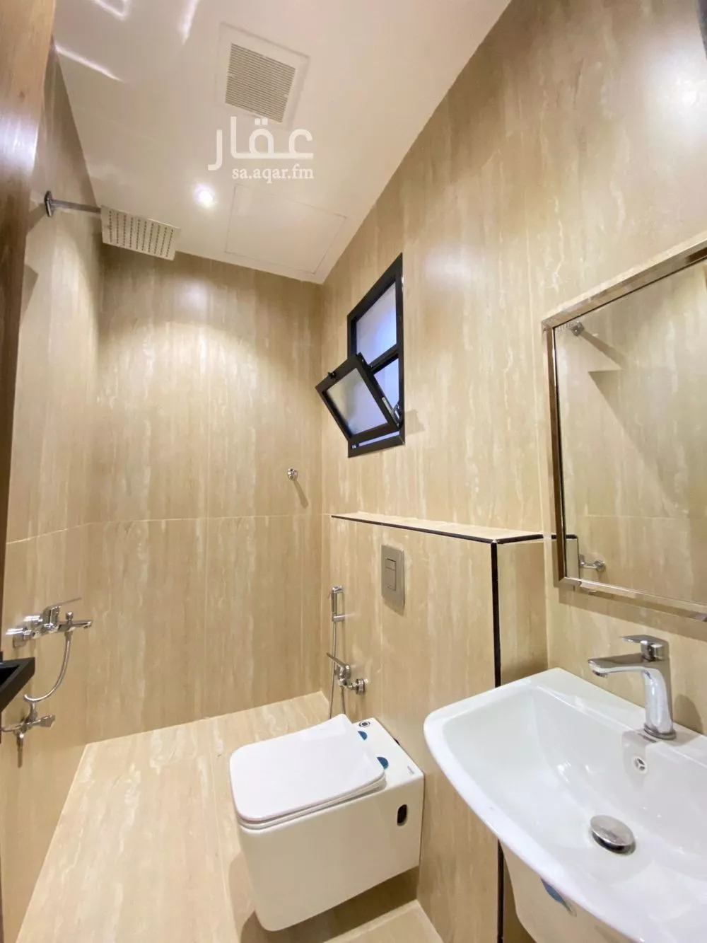 4 bedroom villa in Al Mahdiyyah 20