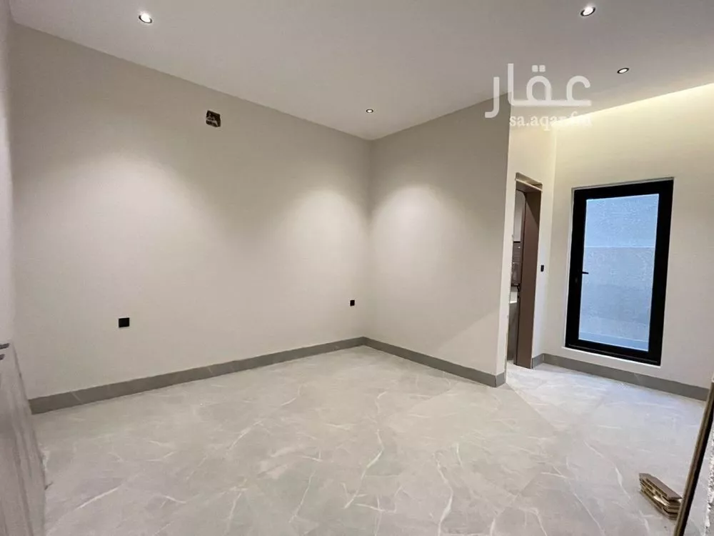 فيلا 7 غرف في المهدية 20