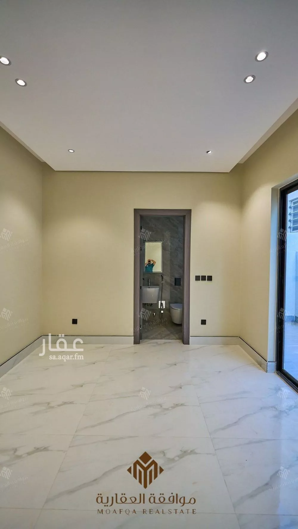 6 bedroom villa in Al Mahdiyyah 24