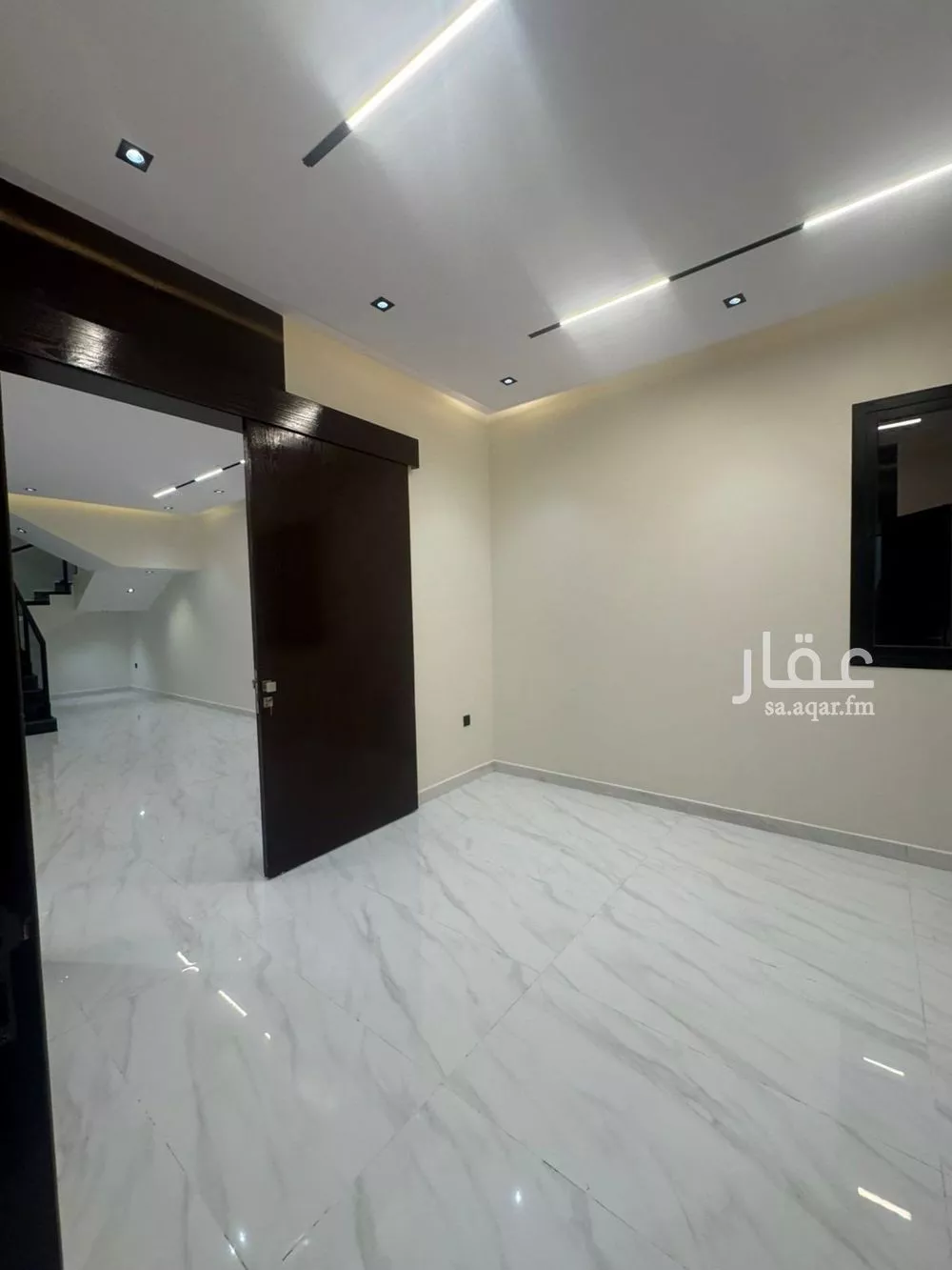 5 bedroom villa in Al Rimal 11