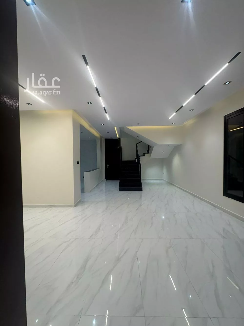 5 bedroom villa in Al Rimal 7