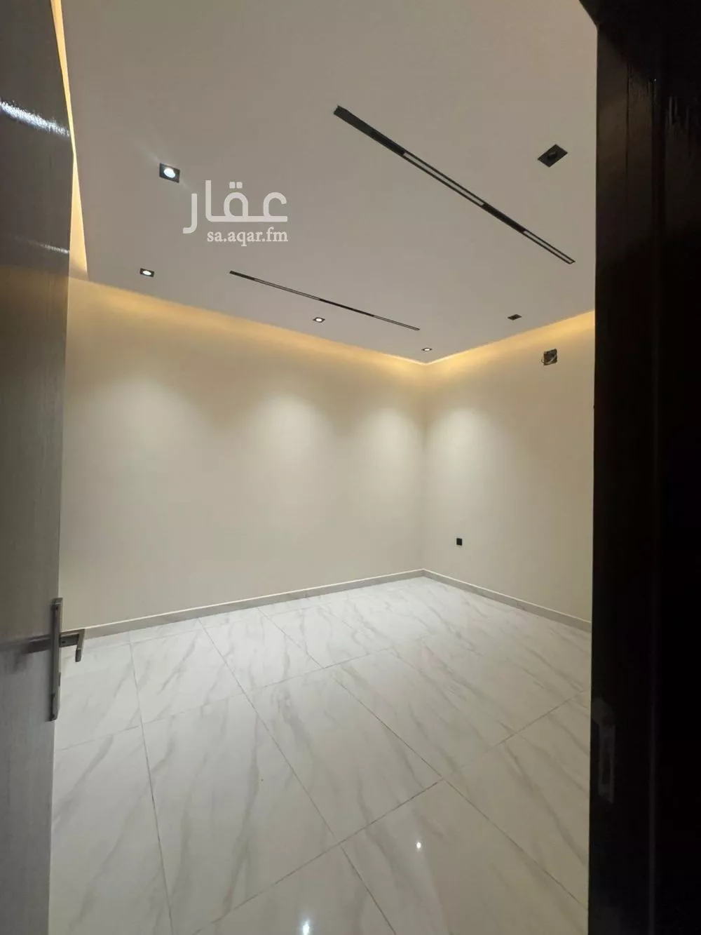 5 bedroom villa in Al Rimal 9