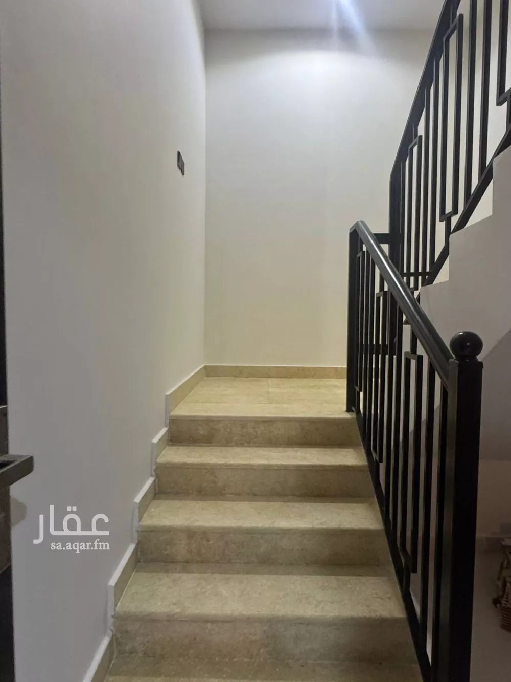 5 bedroom villa in Al Rimal 10