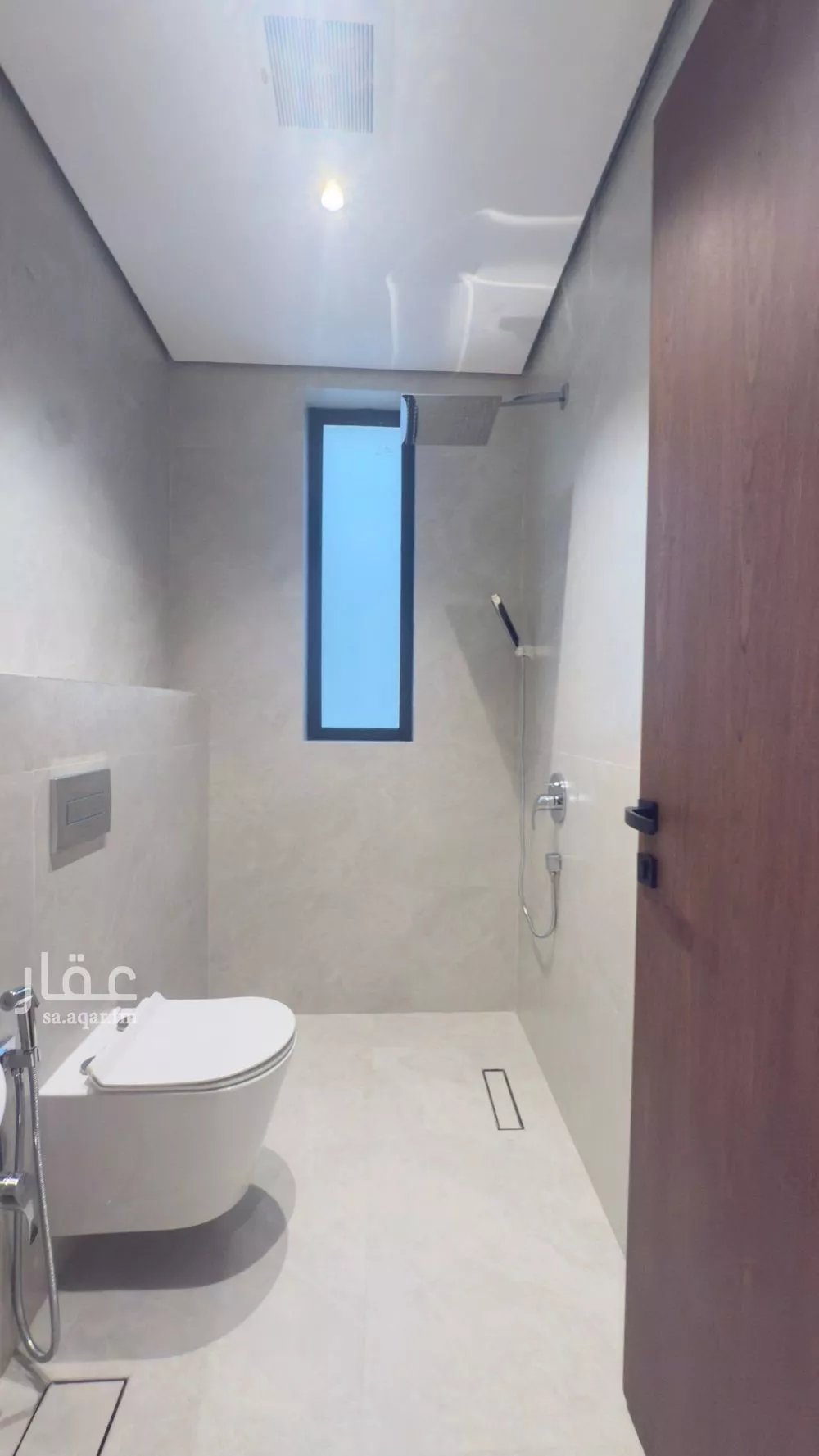 5 bedroom villa in Al Janadriyah 17