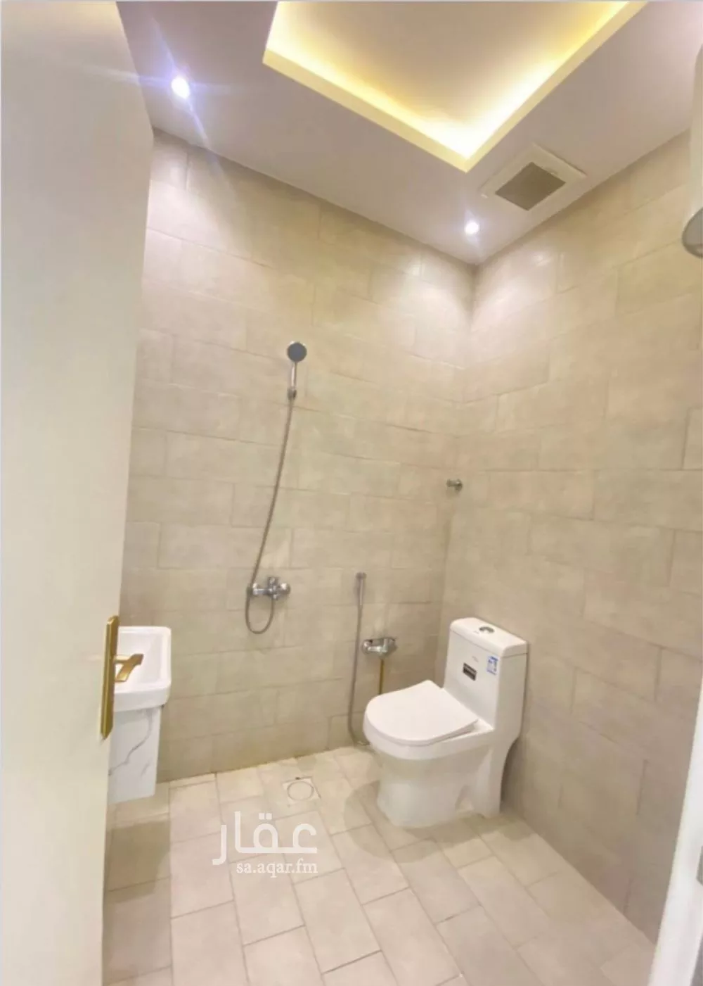 1 bedroom apartment in Al Aqiq 15